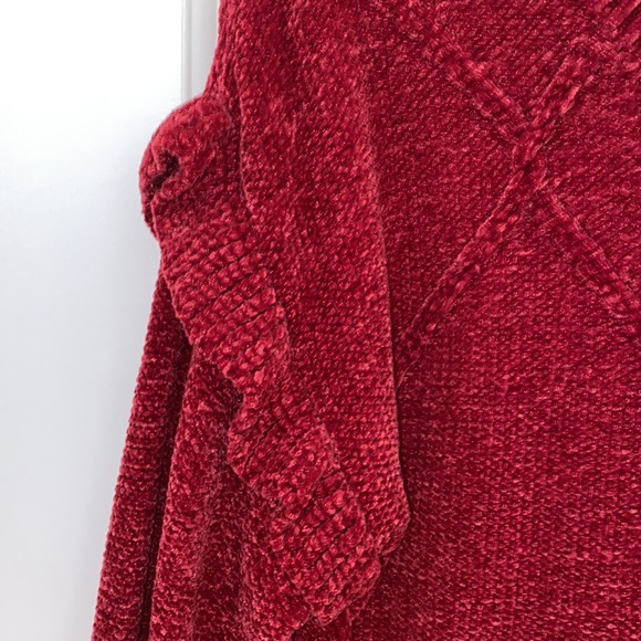 Crown & Ivy red berry colored sweater - Picture 2 of 4